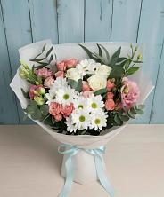 Букет цветов из:  Розы, Лизиантусы и Хризантемы в Изобильном