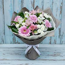 Букет цветов из:  Герберы, Альстромерии и Хризантемы #REPLACE_PRED# Изобильном