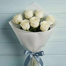 Букет 7 Белых роз Эдлесс Лав #REPLACE_PRED# Изобильном