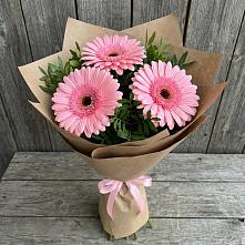 Букет цветов из:  Герберы #REPLACE_PRED# Изобильном
