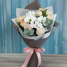 Букет цветов из:  Хризантемы и Розы в Изобильном
