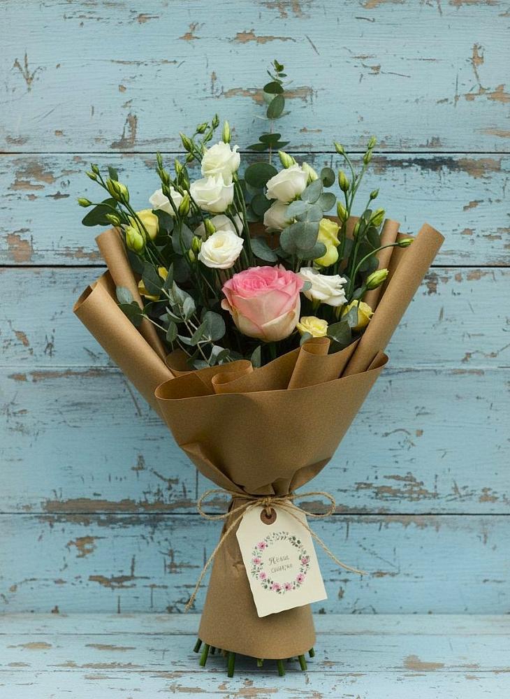 Букет цветов из: Розы и Лизиантусы в Изобильном