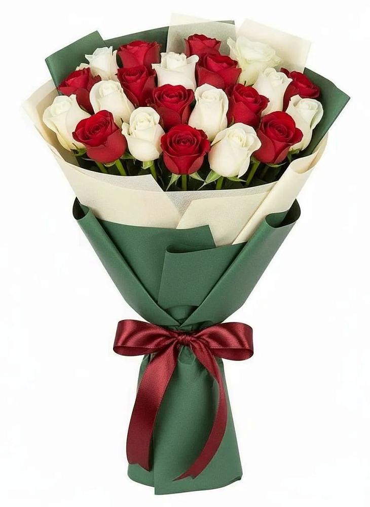 Букет Микс из красных и белых роз в Изобильном